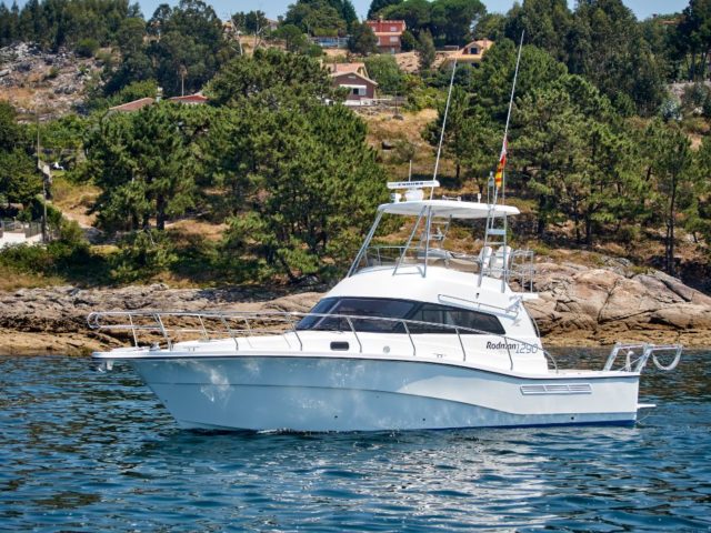 bateau moteur gamme Rodman Evolution