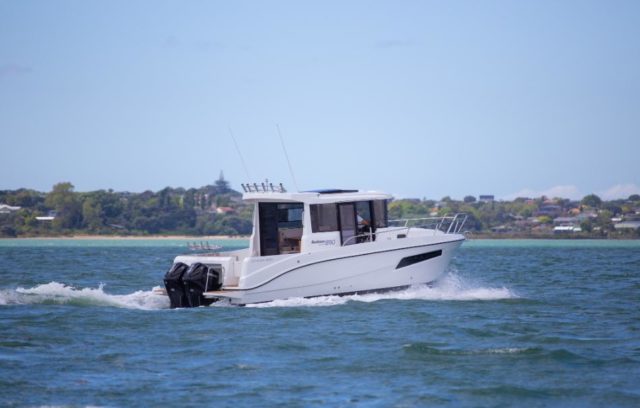 bateau moteur gamme Rodman Ventura
